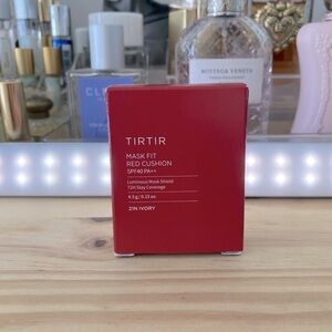 ✨NWT✨ Mini Tirtir cushion, shade 21N